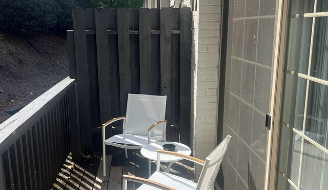 Cozy 1-bedroom apartment in serene Birmingham with AC, WiFi, fitness room