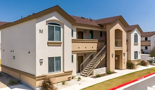 Cozy 1-bedroom apartment with AC, WiFi in lovely Cedar Park