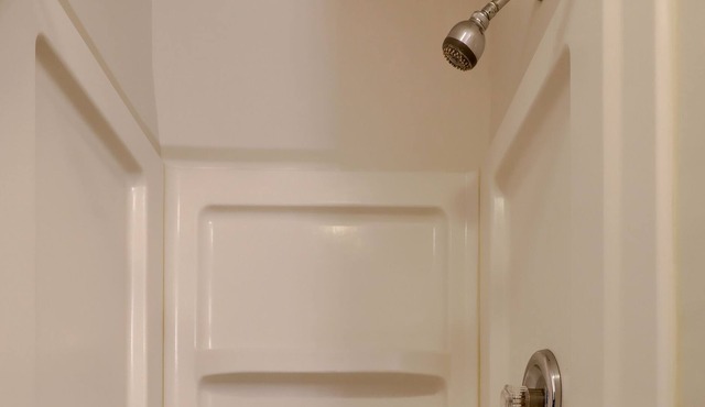 Cozy 1 bedroom Apartment-- 15 minutes form Hershey!