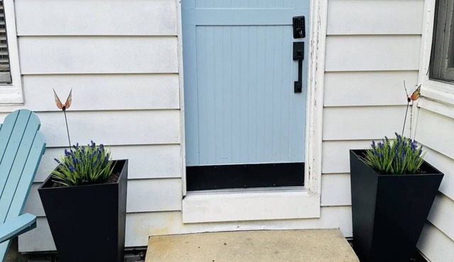 Cozy 1-bedroom apartment in nice New Castle with WiFi, AC