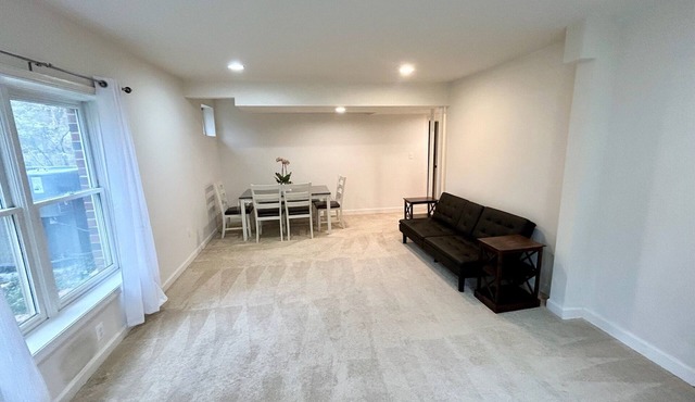 Cozy 1-bedroom apartment in lovely Rockville suburbs