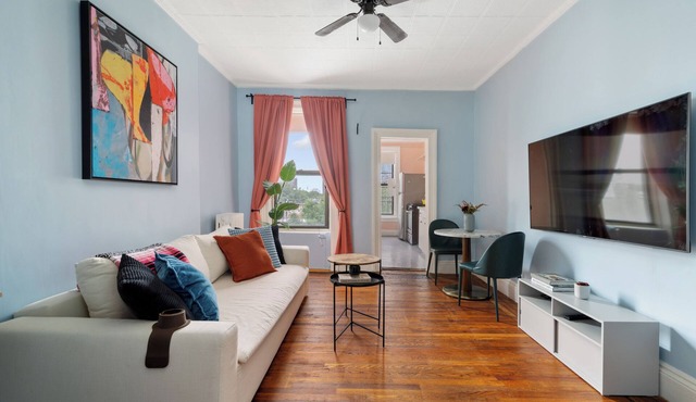 Cozy 1-bedroom apartment in Vibrant Brooklyn