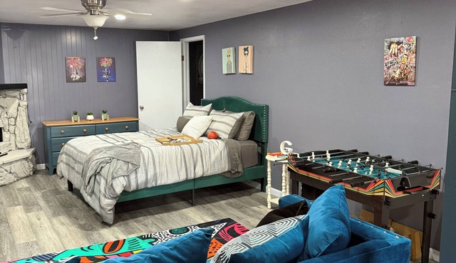 Cozy 1-bedroom apartment in serene Oroville with AC