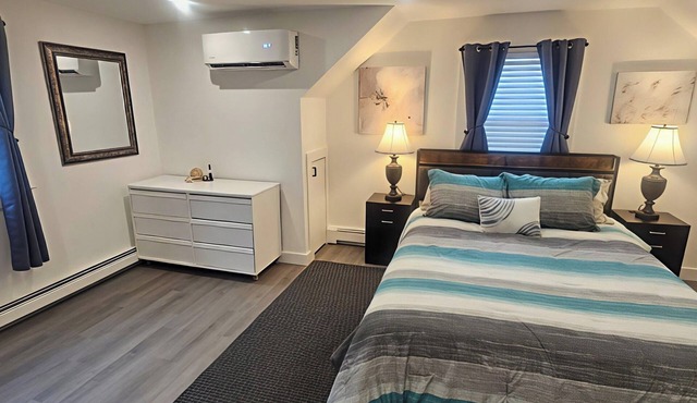 Cozy 1-bedroom apartment in tranquil Sandwich with AC