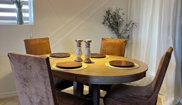 Cozy 1-bedroom apartment with WiFi, AC in enjoyable Tolleson