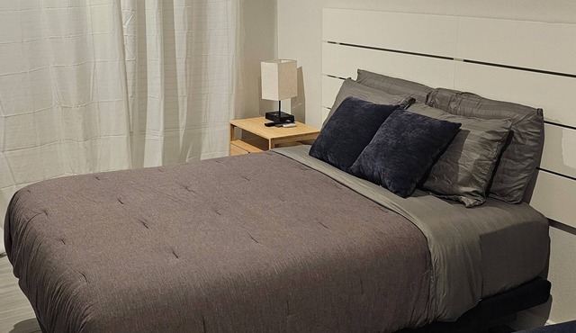 Cozy 1-bedroom apartment in nice Houston with AC, WiFi