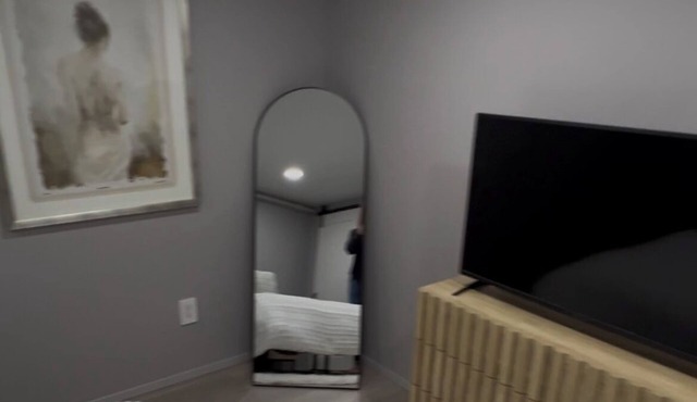 Cozy 1-bedroom apartment in beautiful Seattle, basic amenities & paid utilities