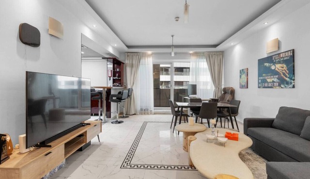 Cozy 1 bedroom apartment at Opal Tower Marina
