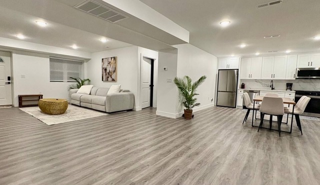 Cozy 1-bedroom Apartment Ground level