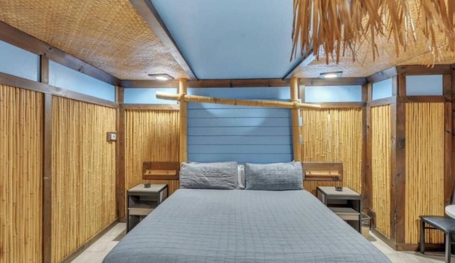 Cozy 1-bedroom apartment with AC in fabulous Linden
