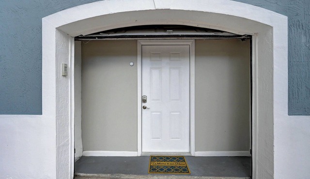Cozy 1-bedroom apartment in delightful Miami with Wi-Fi, AC
