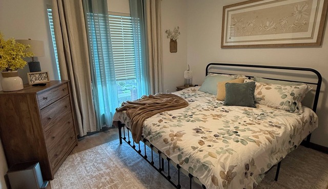 Cozy 1-bedroom apartment in enjoyable Tacoma with fitness room/AC