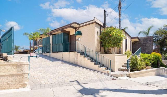 Cozy 1-bedroom Apt in La Habra Full Size Kitchen in Gated Community
