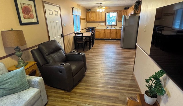 Cozy 1-bedroom cabin right on the river.