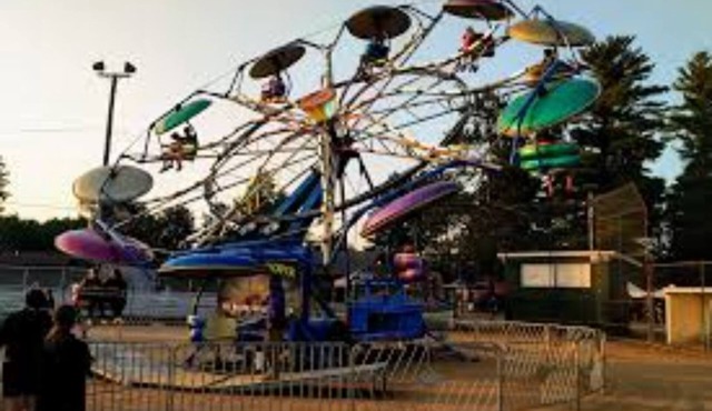 Cozy 1 Bedroom Cabin!