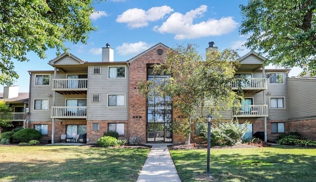 Cozy 1-bedroom condo in amazing Indianapolis with WiFi, AC