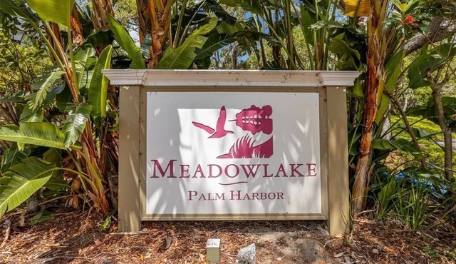 Cozy 1-bedroom condo with AC and fitness room in marvelous Palm Harbor