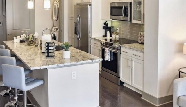 Cozy 1-bedroom condo in marvelous Atlanta with AC and gym access