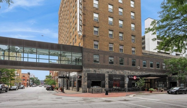 Cozy 1-bedroom condo in the heart of Des Moines