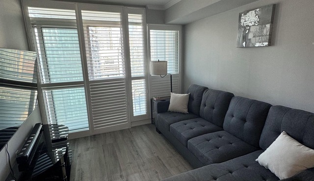 Cozy 1-bedroom condo with WiFi, fitness room in brilliant Toronto