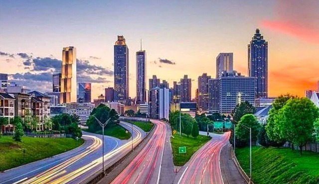 Cozy 1-bedroom condo with AC, WiFi in charming Atlanta