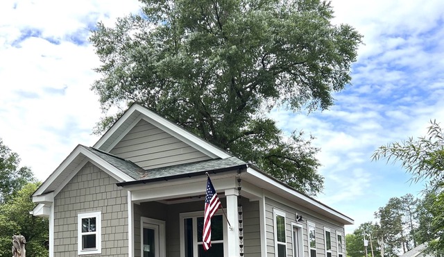 Cozy 1-bedroom cottage in the Village of Pinehurst