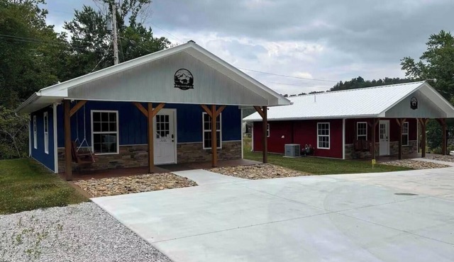 Cozy 1-bedroom cottage in gorgeous Oneida, TN