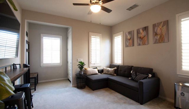 Cozy 1 bedroom Guest Suite