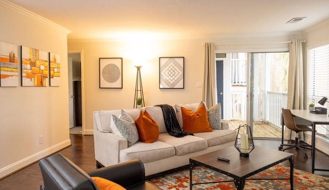 Cozy 1 Bedroom Home Away from Home