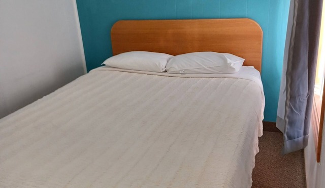 Cozy 1-bedroom hotel in phenomenal Dinosaur with WiFi