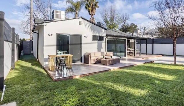 Cozy 1-bedroom house with AC, WiFi in lovely Los Angeles