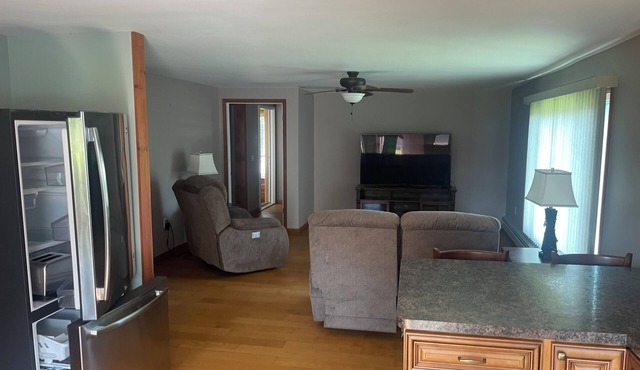 Cozy 1-bedroom house in charming Olean with WiFi