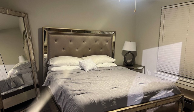 Cozy 1-bedroom Luxury condo in charming Charlotte