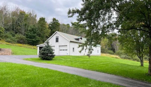 Cozy 1 bedroom private apartment- Hornell/Alfred