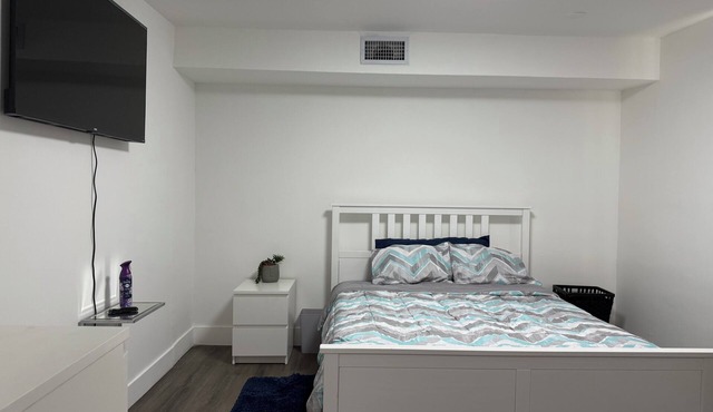 Cozy 1-bedroom studio in fantastic Miami Gardens