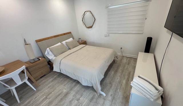 Cozy 1-bedroom studio in serene Cutler Bay with AC