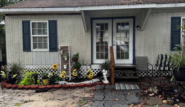 Cozy 1-bedroom suite centrally located-in Lexington 5 min to airport