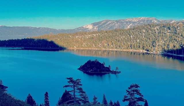 Cozy 1-bedroom apartment in awesome South Lake Tahoe with WiFi