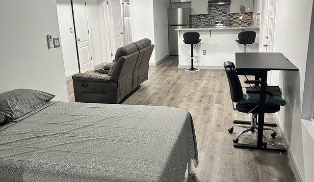 Cozy 1-bedroom with AC and WiFi in charming Snellville