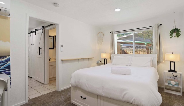 Cozy 1BA/1BR Budget Stay in the Heart of Sac!