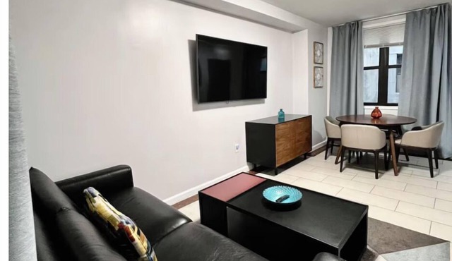 Cozy 1Bd Apartment next to Convention Center& Reading terminal!