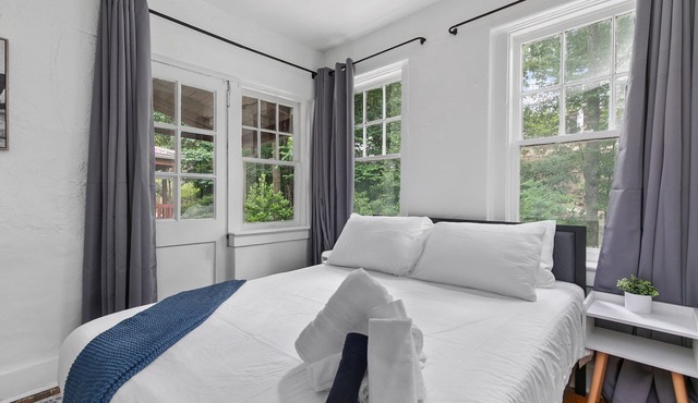 Cozy 1bd-Mins to UAB and Downtown + Fast WiFi