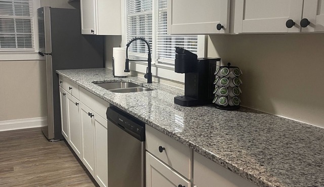 Cozy 1bed/1bath/full kitchen in foothills of NC