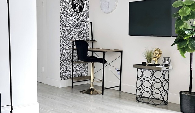 Cozy 1bed + Private Bath Platinum Retreat near NYC/EWR/Major Hospital