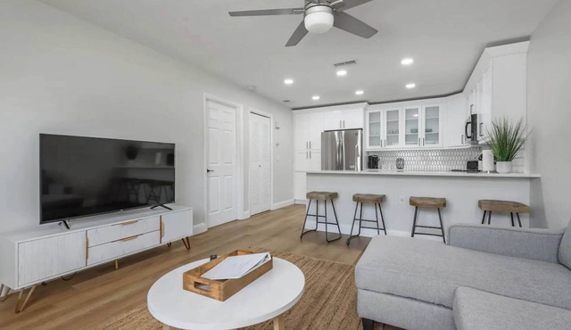 Cozy 1BR Condo | Family & Pet Friendly