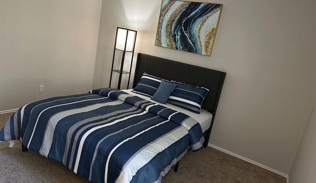 Cozy 1BR in Euless, TX. Close to DFW, Six Flags & AT&T Stadium