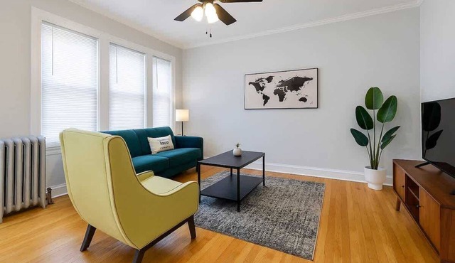 Cozy 1BR in Walkable Area