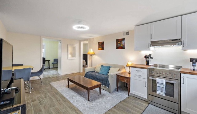 Cozy 1BR Near Emory + VA | Pet-Friendly Stay