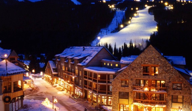 Cozy 1BR River Run condo - walk to slopes, pool, hot tub & more!