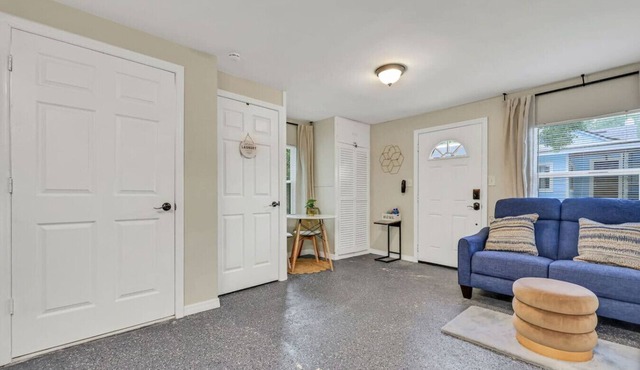 Cozy 1BR Studio Cottage in Avondale/Prime Location